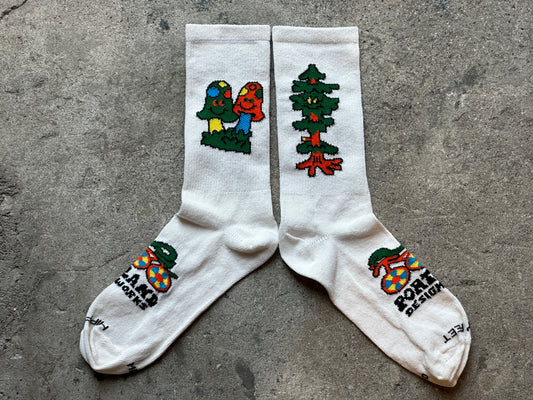 PDW X HIPPY FEET 魔法の森・ソックス