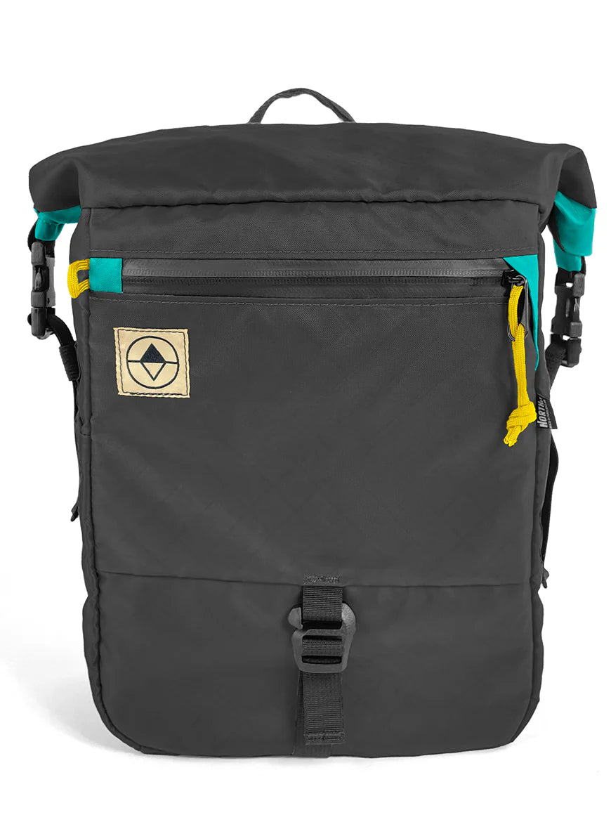 ノースストリートバッグス アドベンチャーマイクロパニア 14L