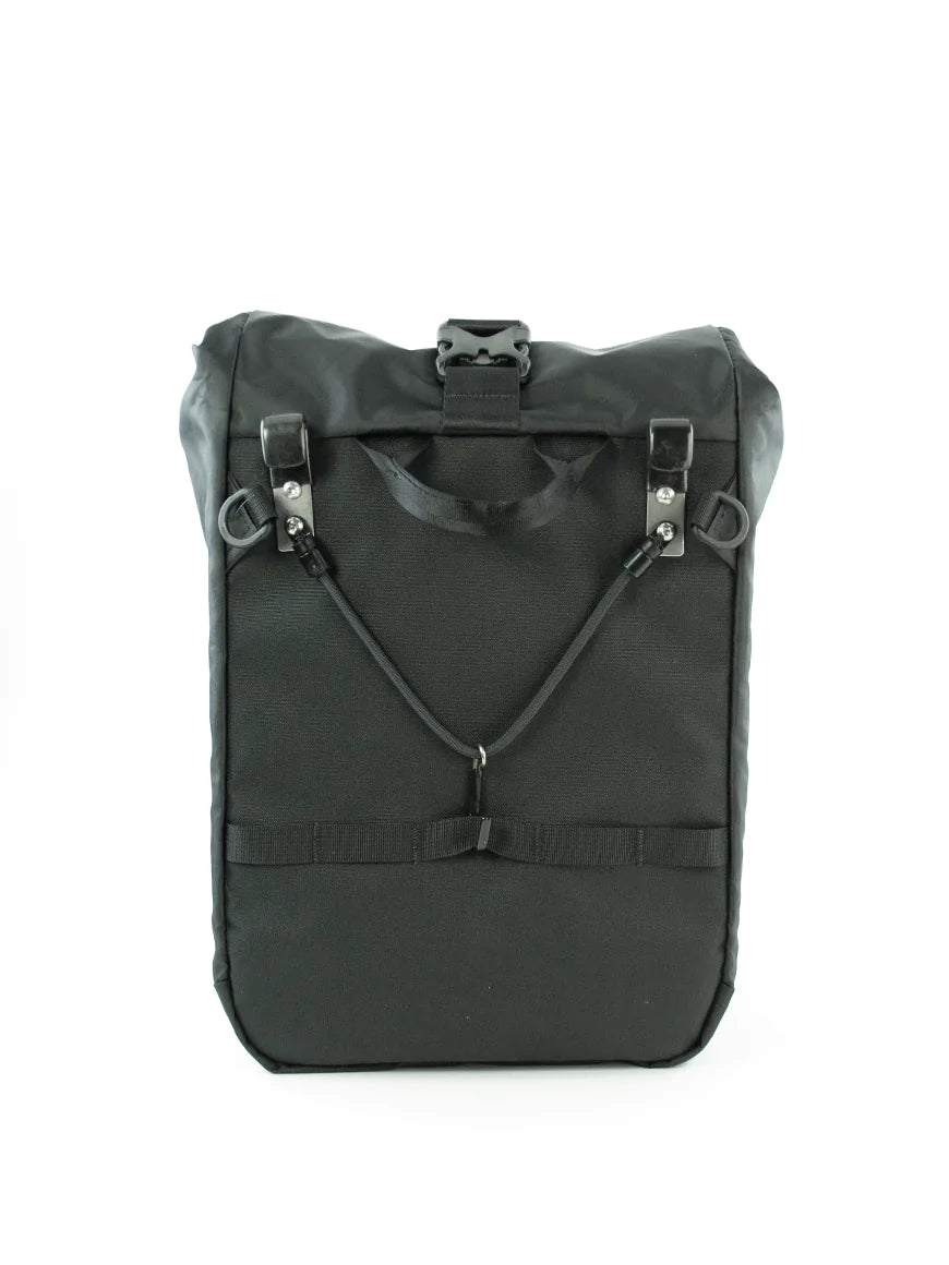 ノースストリートバッグス マクロパニア 21L